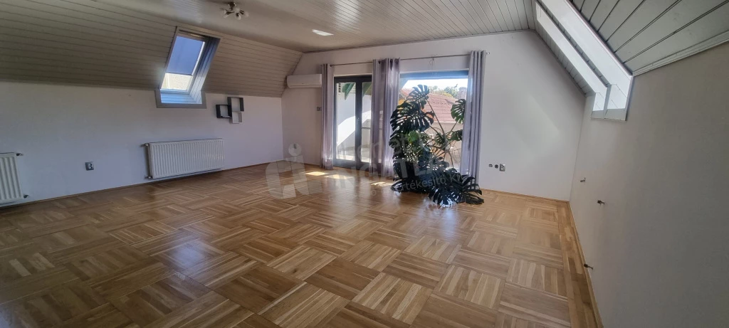 Kiadó téglalakás, Budapest III. kerület, Hegesztő utca