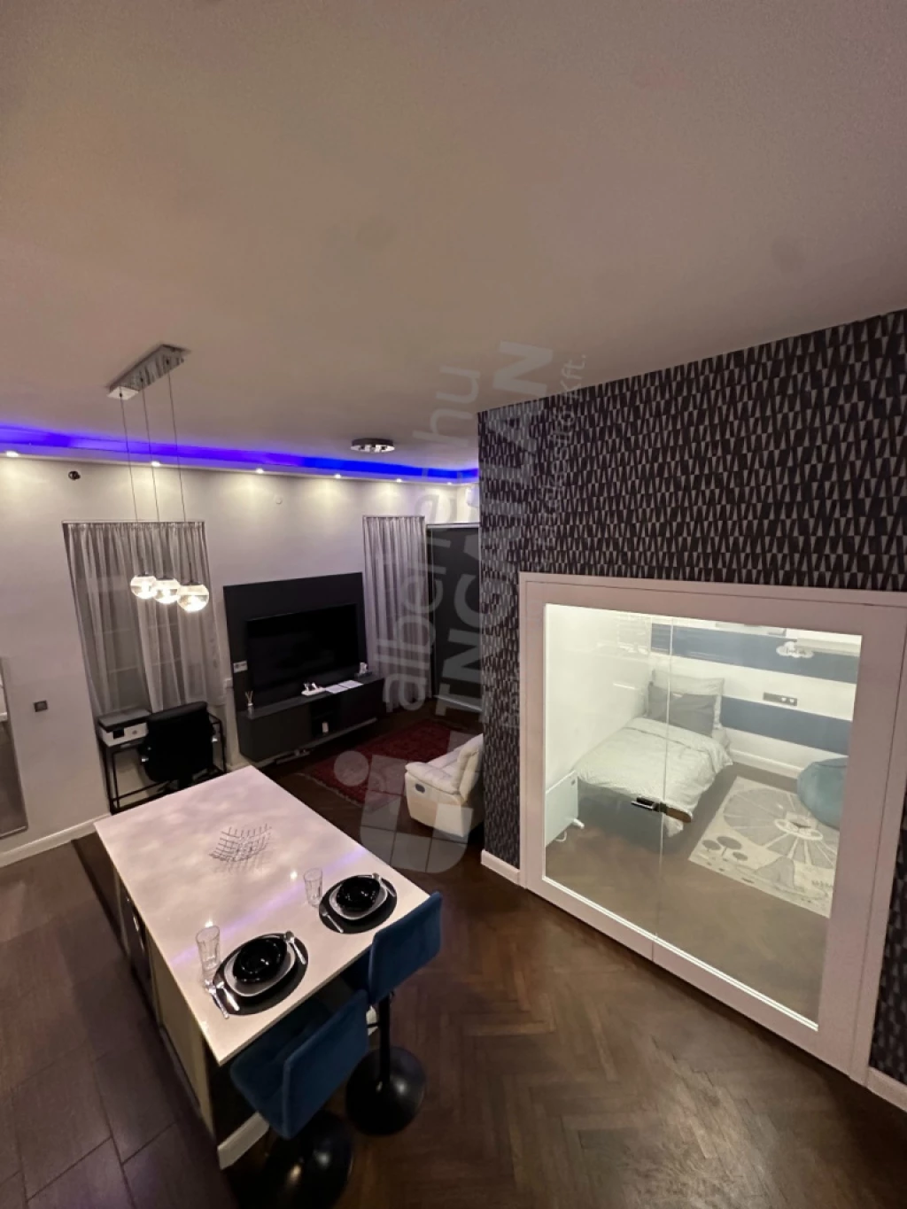 For sale brick flat, Budapest VI. kerület, Bajcsy-Zsilinszky út