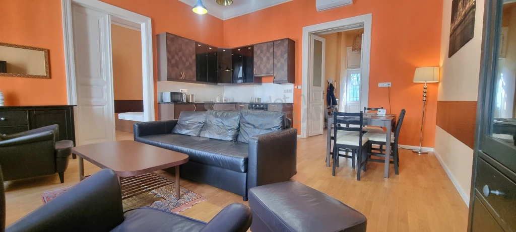 c3-2-name c2-19-name, Budapest I. kerület, Batthyány utca