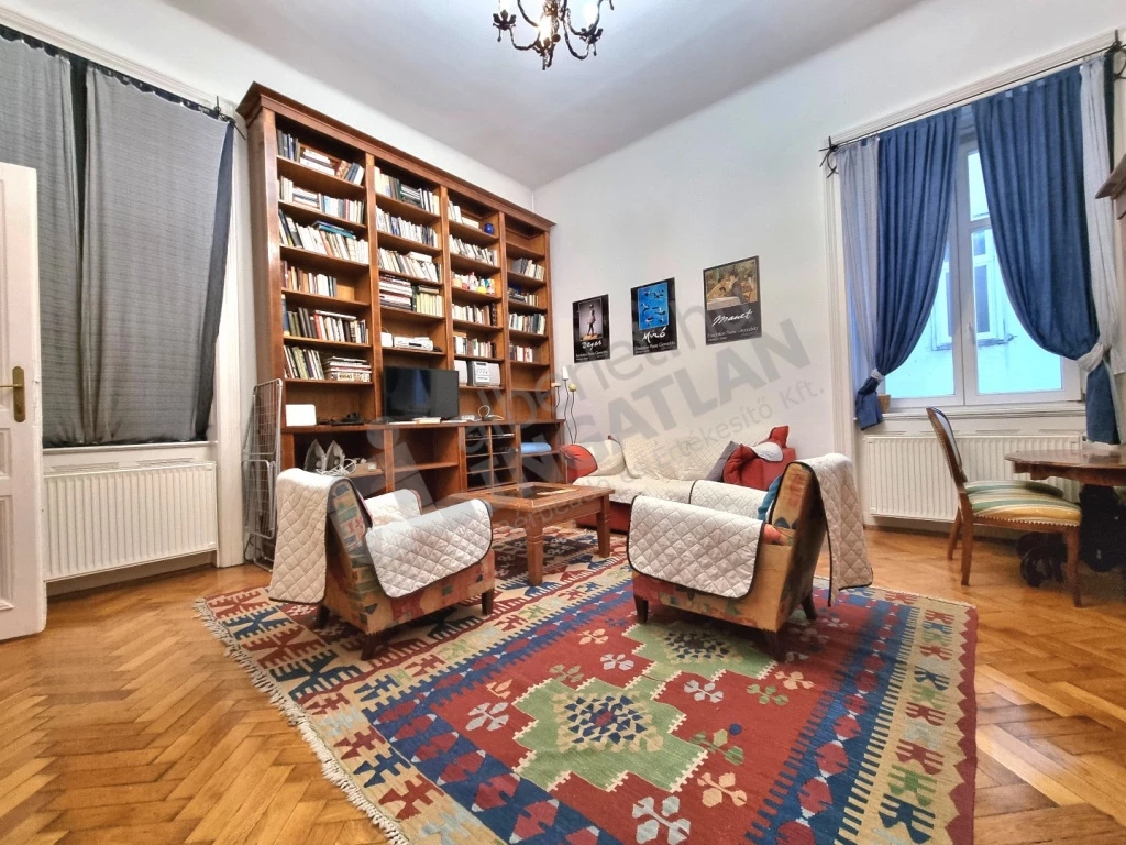 For rent brick flat, Budapest VI. kerület, Podmaniczky utca