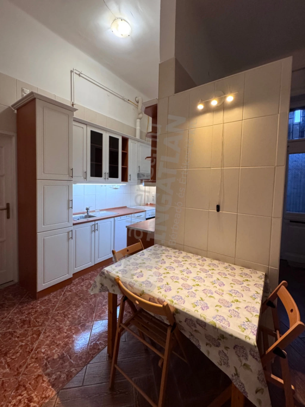 c3-2-name c2-19-name, Budapest I. kerület, Batthyány utca