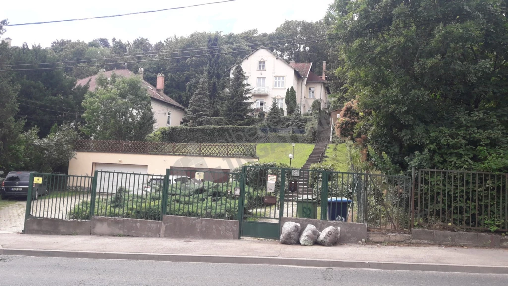 c3-2-name c2-19-name, Budapest II. kerület, Szépvölgyi út