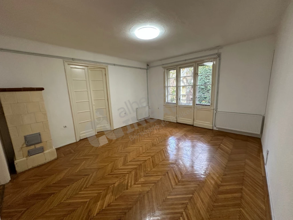 For rent brick flat, Budapest XI. kerület, Bartók Béla út