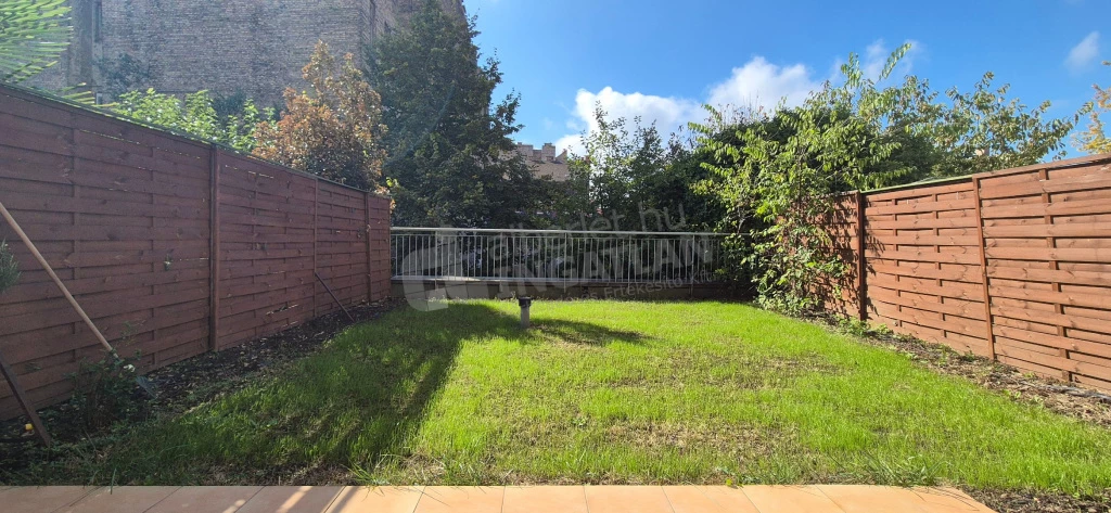 Eladó téglalakás, Budapest VIII. kerület, Dobozi utca