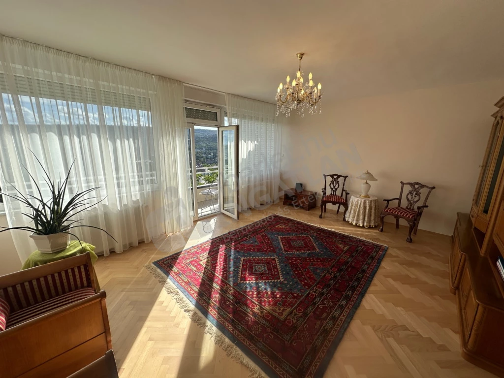 c3-2-name c2-19-name, Budapest II. kerület, Endrődi Sándor utca