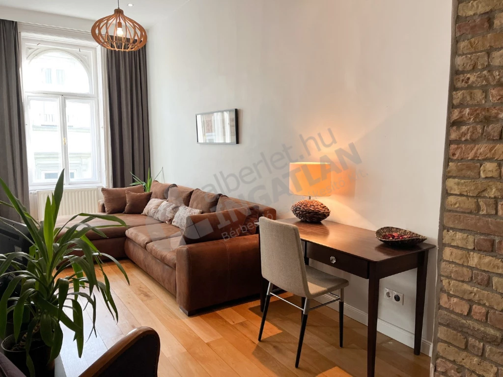 For rent brick flat, Budapest V. kerület, Só utca