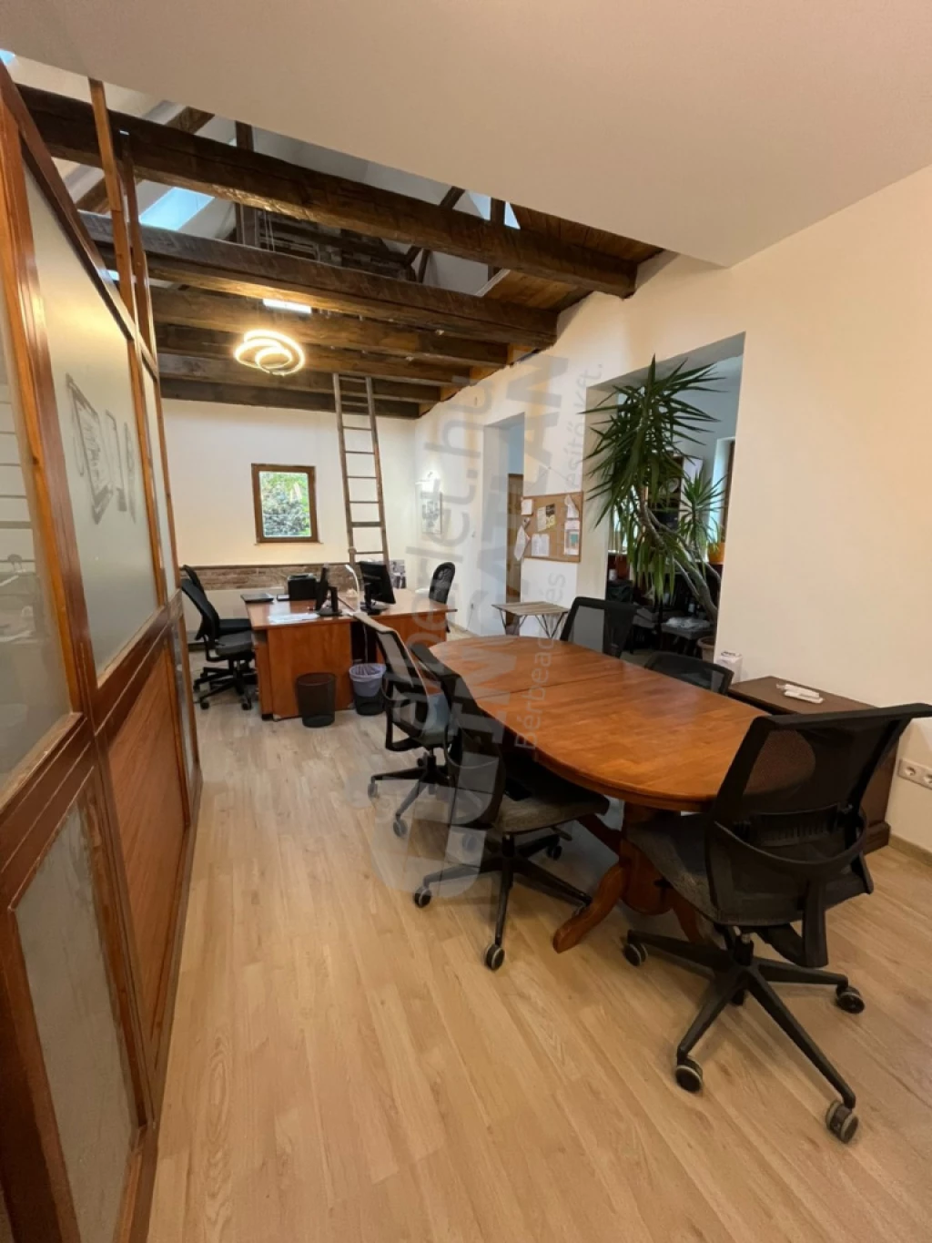 c3-1-name c2-1-name, Budapest III. kerület, Ország út