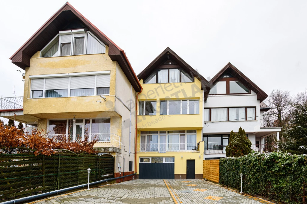 For sale brick flat, Budapest XII. kerület, Svájci út