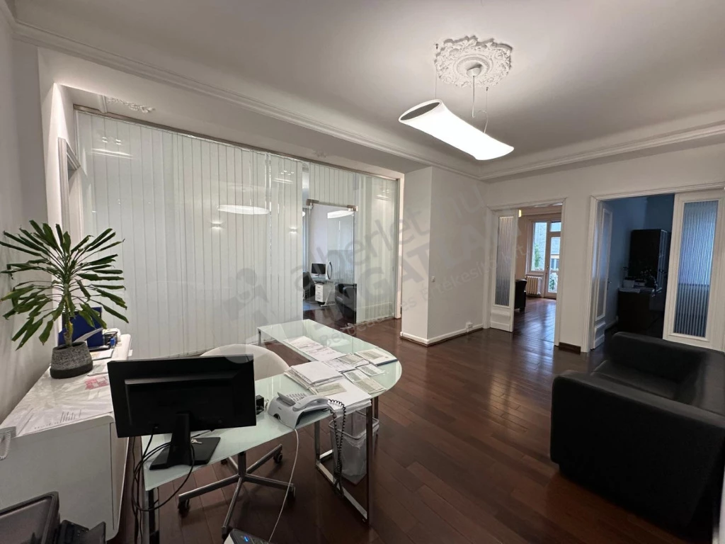 For sale office, office block, Budapest II. kerület, Bimbó út