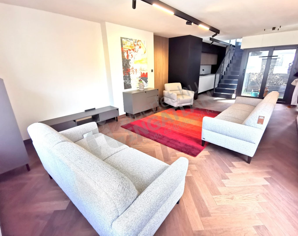 Eladó téglalakás, Budapest VI. kerület, Király utca