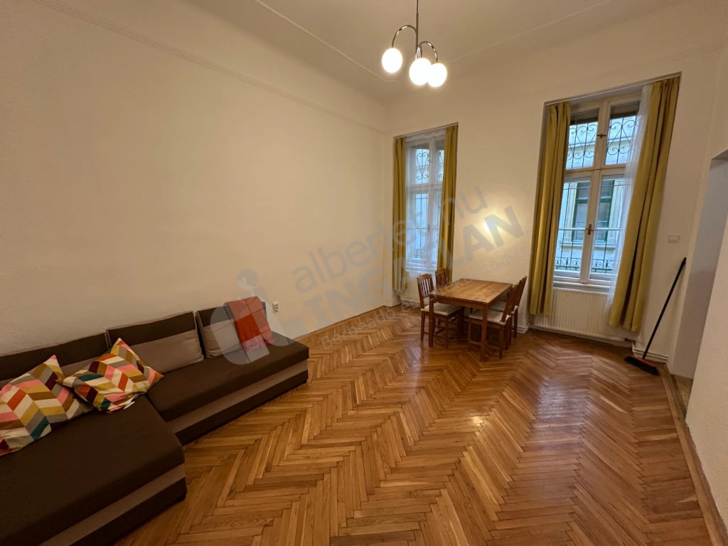 Kiadó téglalakás, Budapest VI. kerület, Kmety György utca