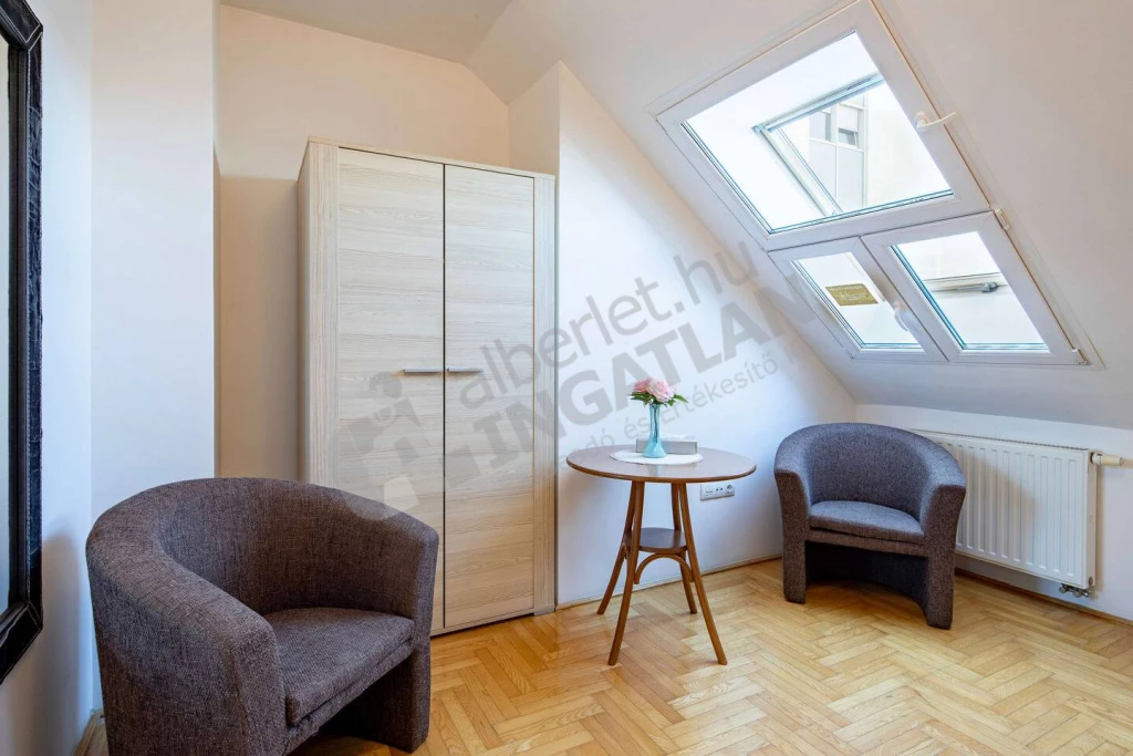 Eladó téglalakás, Budapest VII. kerület, Gozsdu udvar