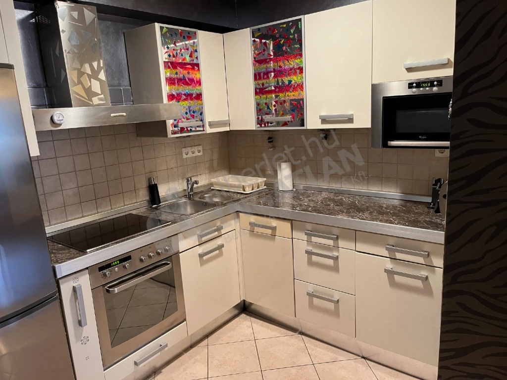 Kiadó téglalakás, Budapest IX. kerület, Balázs Béla utca