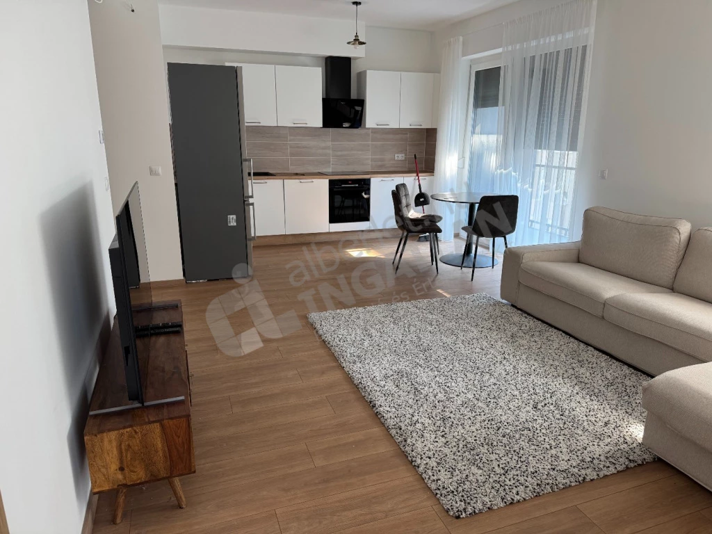 For rent brick flat, Budapest XI. kerület, Garda utca