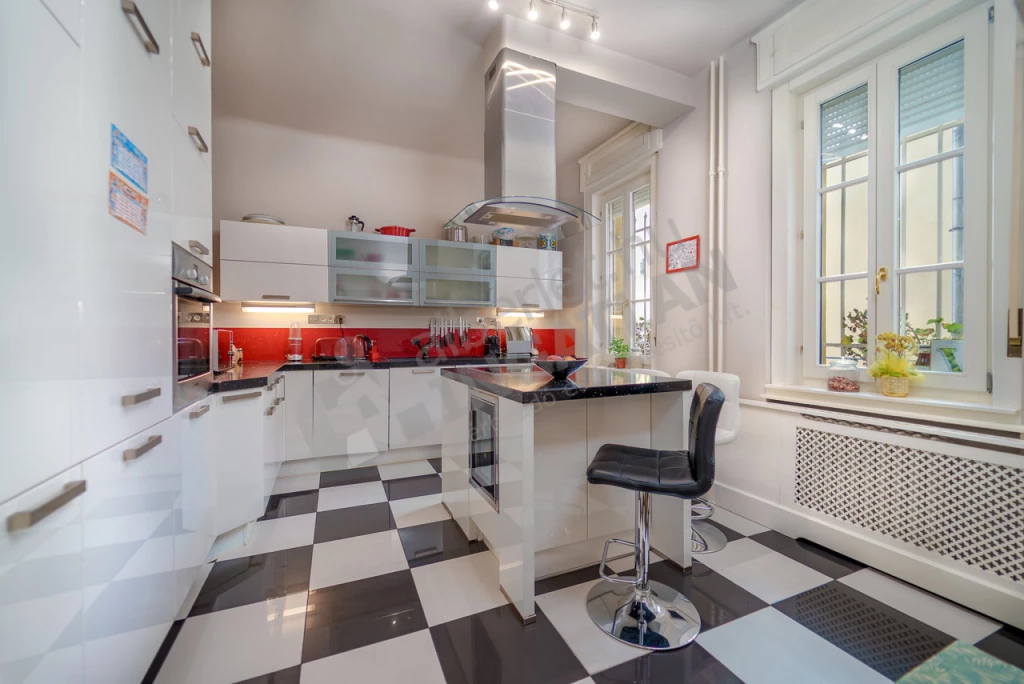 c3-2-name c2-19-name, Budapest II. kerület, Keleti Károly utca