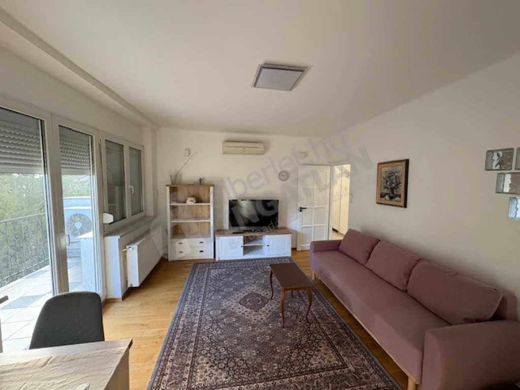 c3-2-name c2-19-name, Budapest II. kerület, Bimbó út