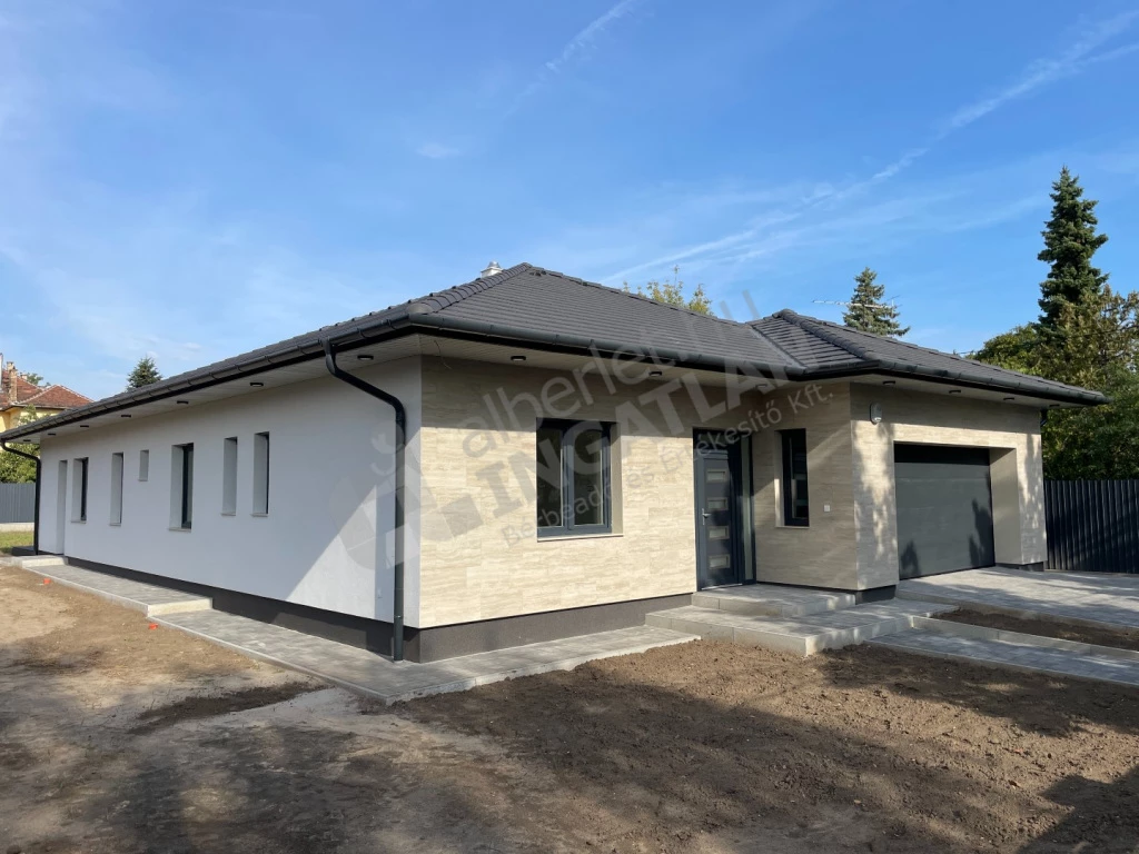 Eladó családi ház, Budapest XVII. kerület, Podmaniczky Zsuzsanna utca