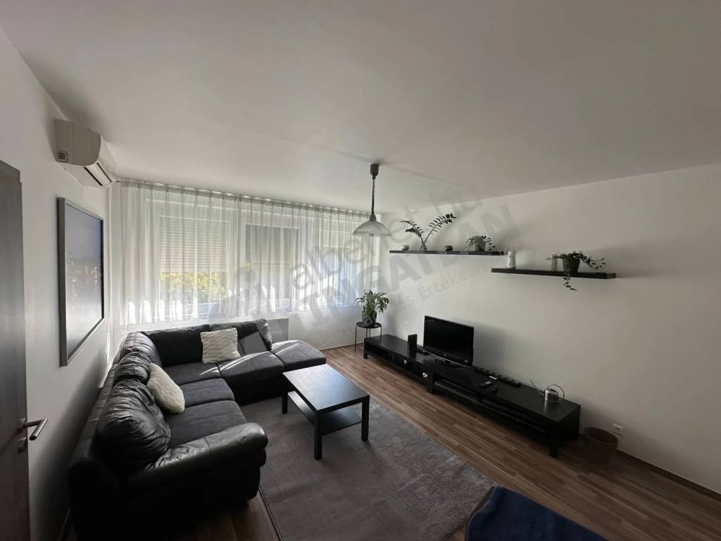 For sale panel flat, Budapest XIII. kerület, Kárpát utca