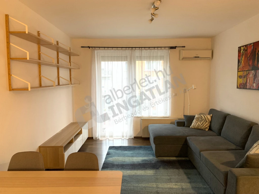 Kiadó téglalakás, Budapest XIII. kerület, Frangepán köz