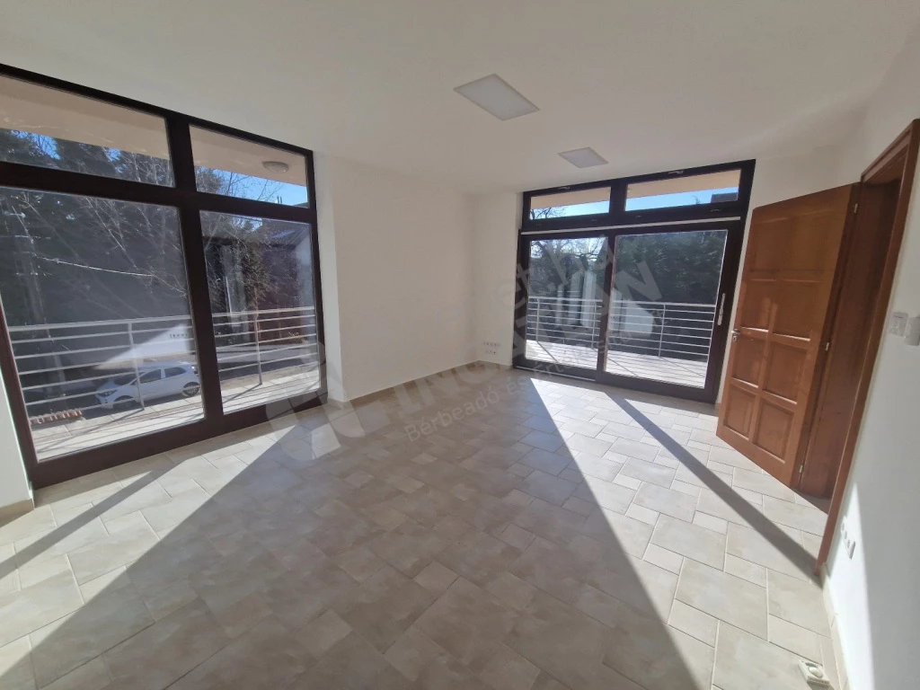 For rent brick flat, Budapest XI. kerület, Csárda utca