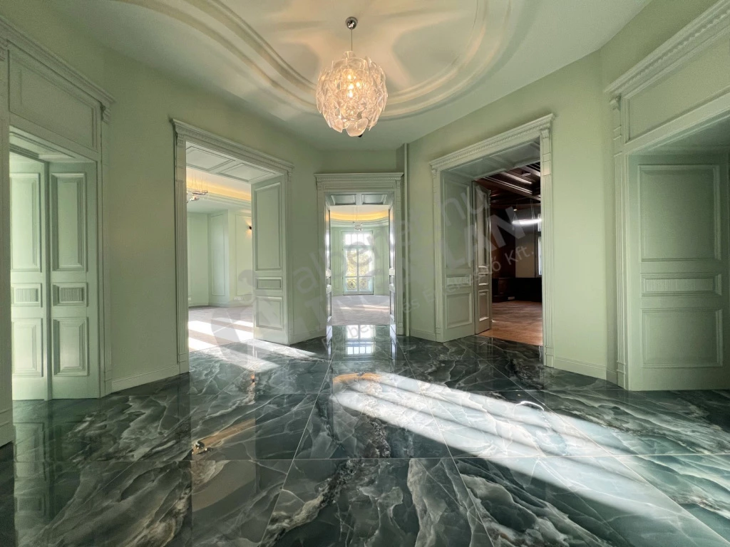 For sale office, office block, Budapest IX. kerület, Közraktár utca