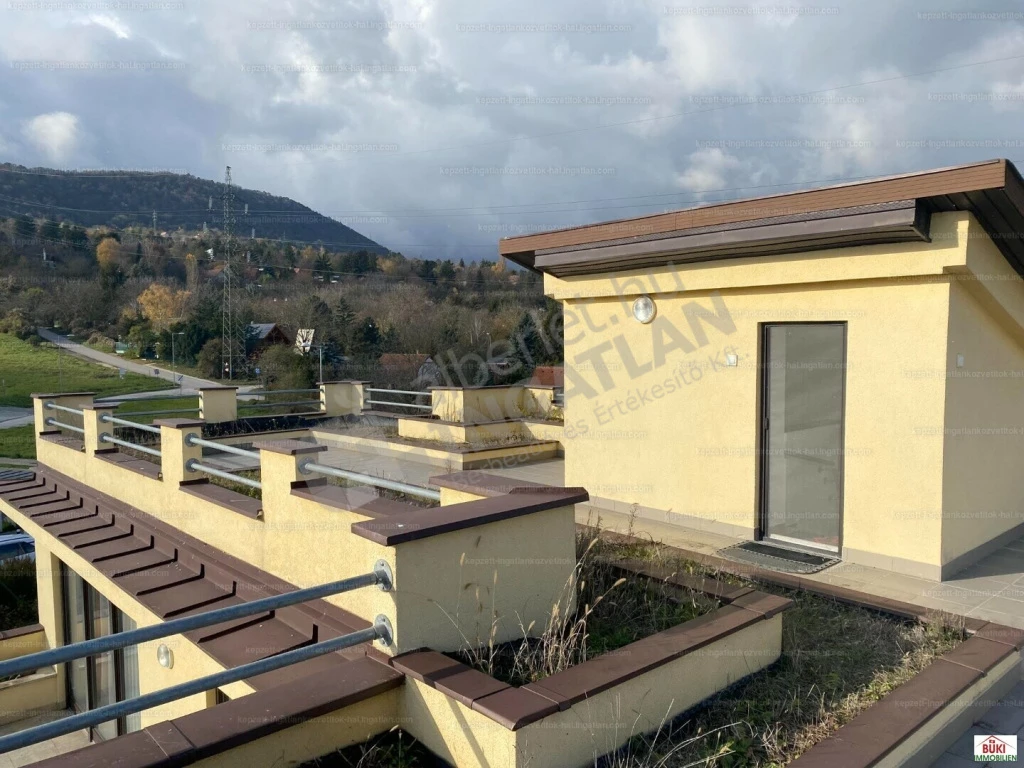 Eladó családi ház, Budapest III. kerület, Citromfű utca