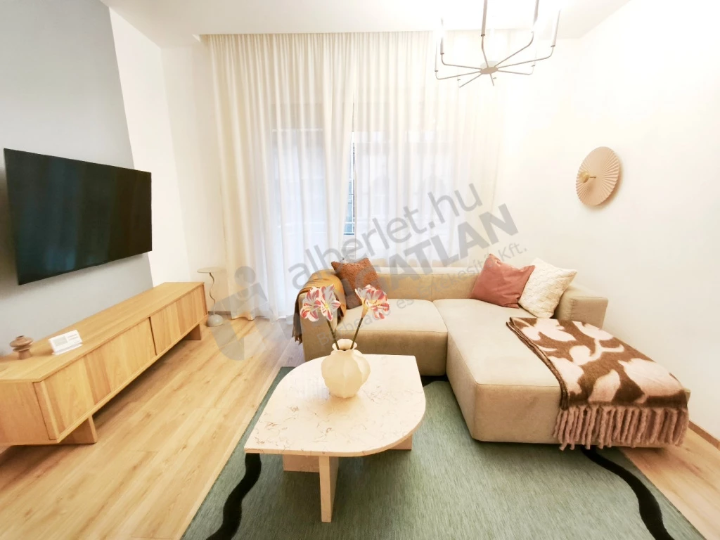 Kiadó téglalakás, Budapest VIII. kerület, Baross utca