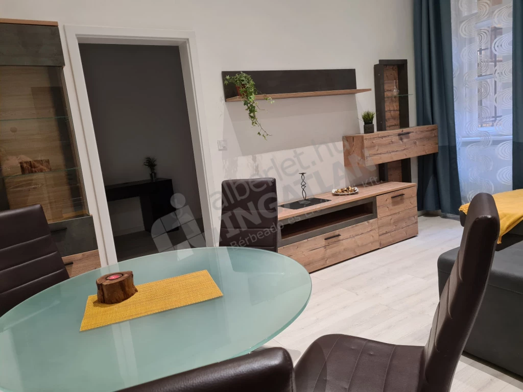 Kiadó téglalakás, Budapest VII. kerület, Marek József utca