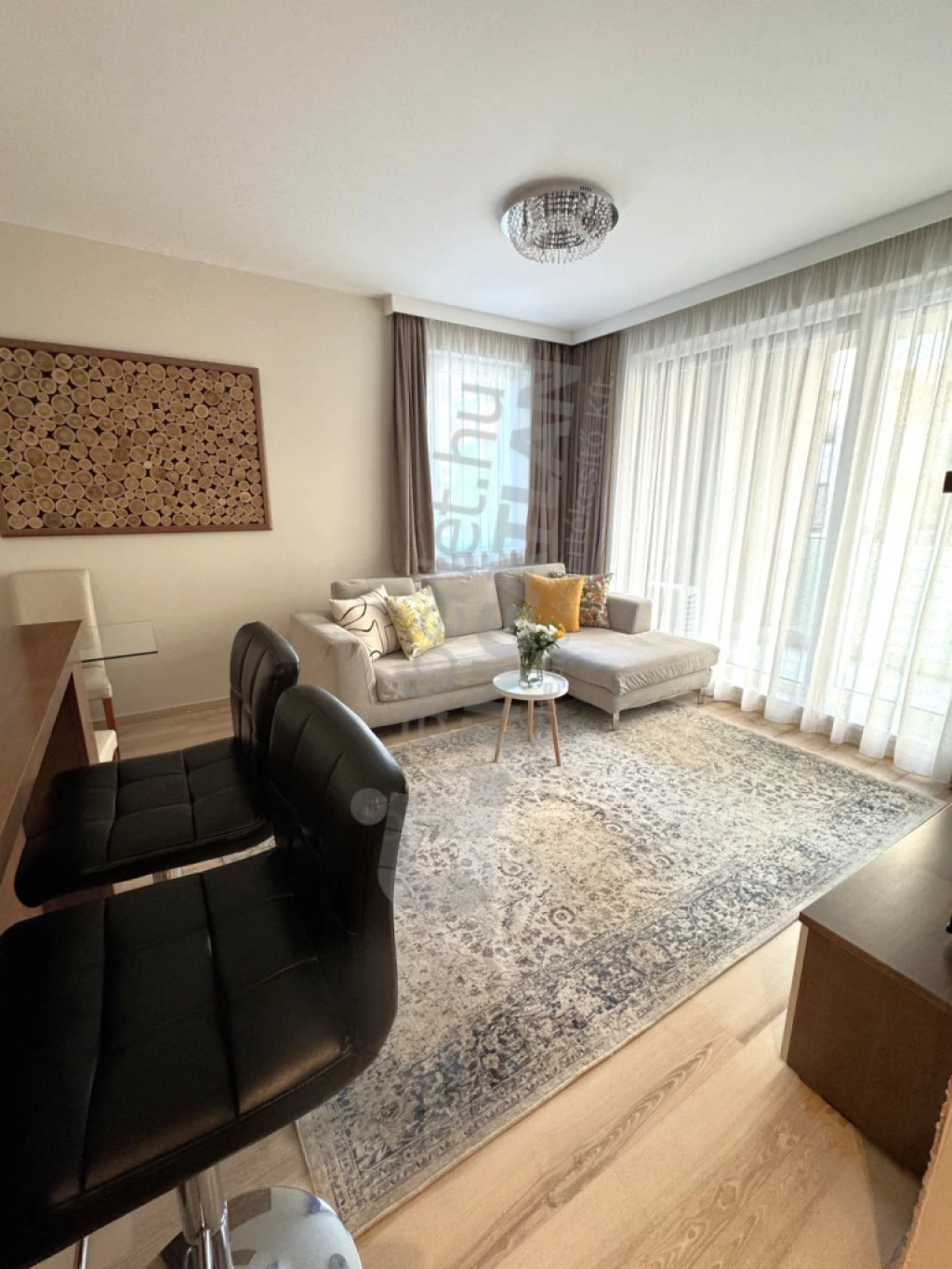 Kiadó téglalakás, Budapest VIII. kerület, Corvin sétány