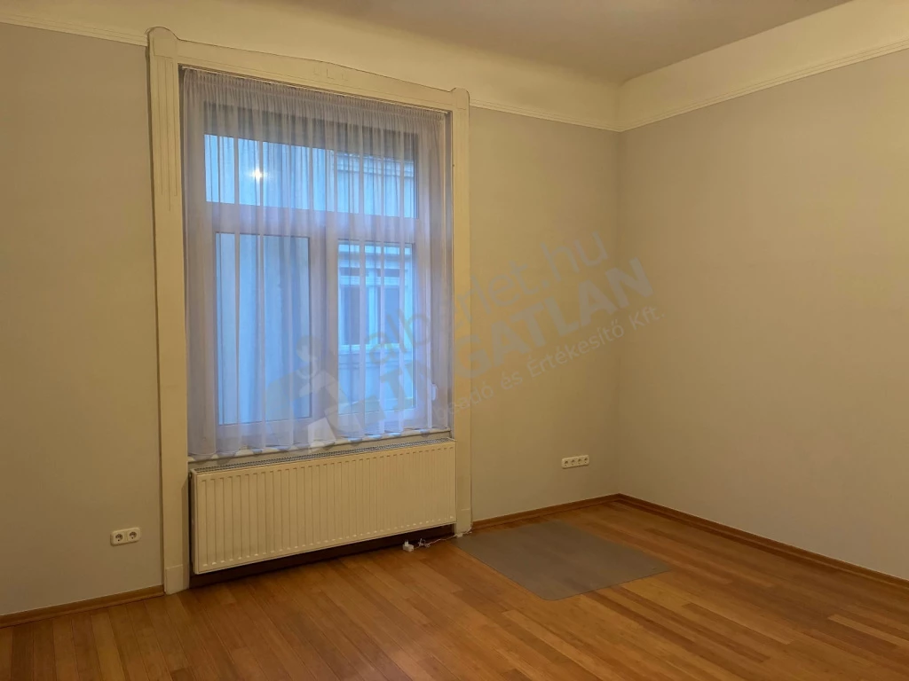 Kiadó téglalakás, Budapest VII. kerület, Dohány utca