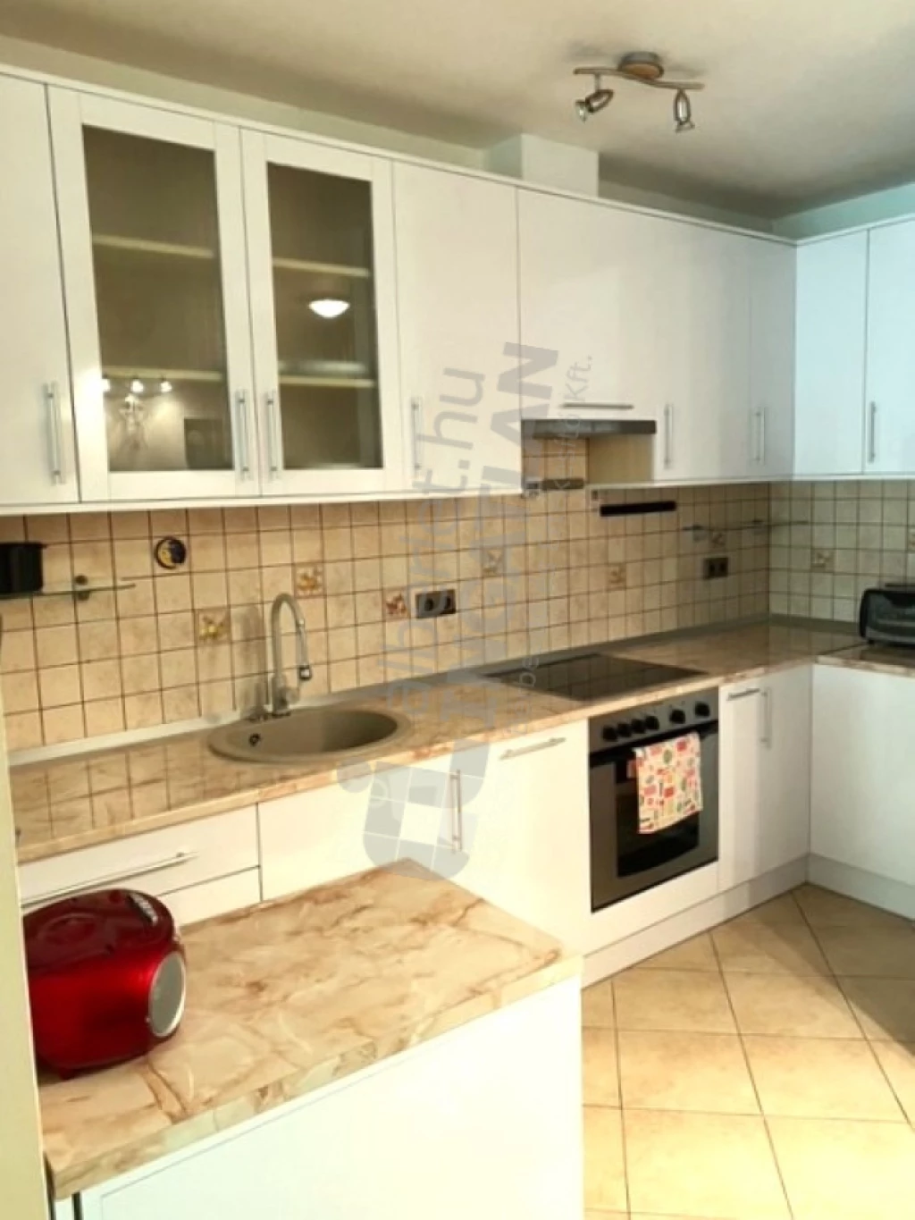 Kiadó téglalakás, Budapest II. kerület, Budakeszi út