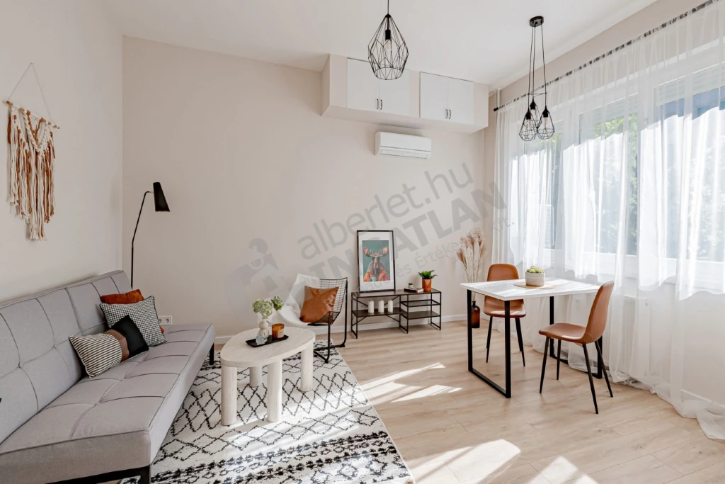 Kiadó téglalakás, Budapest XIII. kerület, Váci út