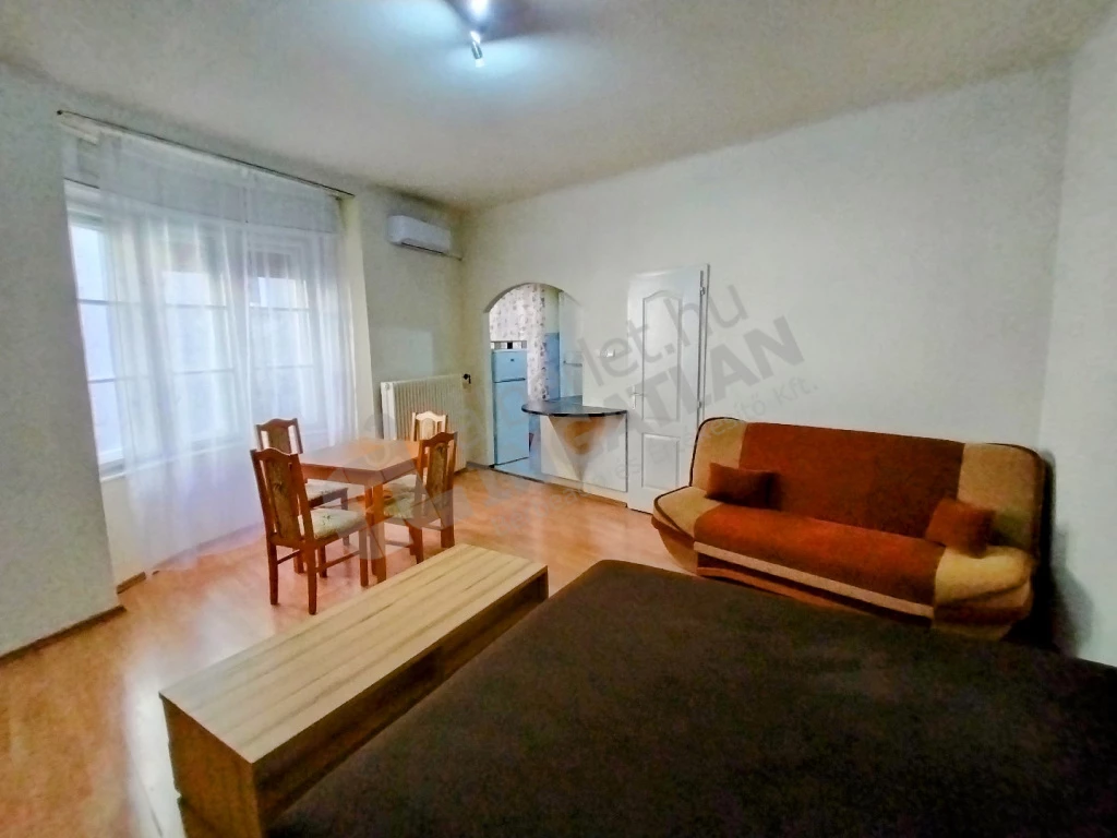 Kiadó téglalakás, Budapest XIII. kerület, Pannónia utca