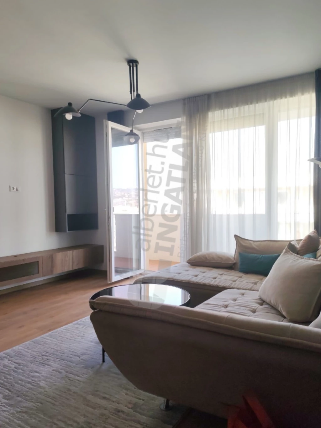 Kiadó téglalakás, Budapest XI. kerület, Vahot utca