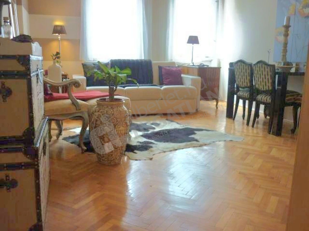 c3-2-name c2-19-name, Budapest XIII. kerület, Hollán Ernő utca