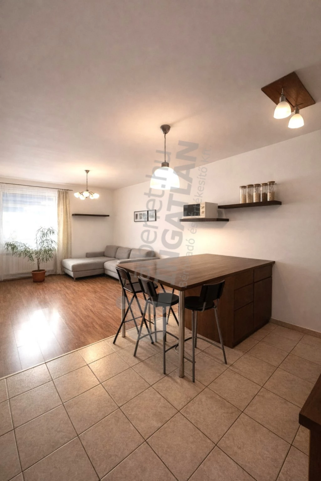 Kiadó téglalakás, Budapest XIII. kerület, Csángó utca