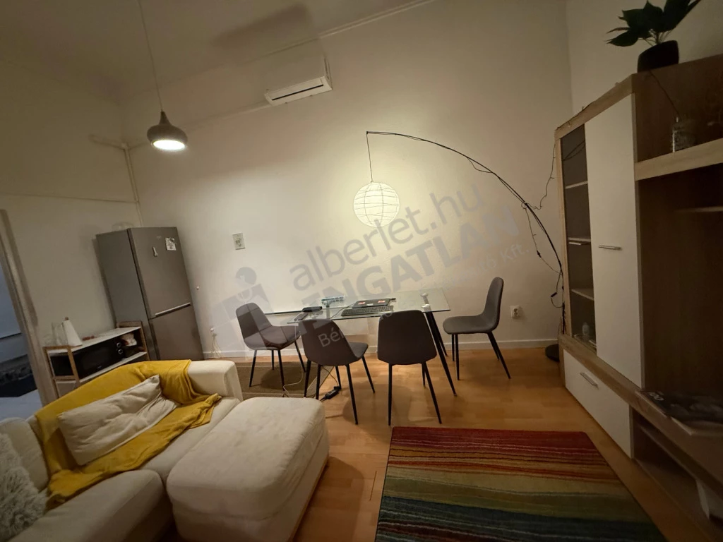 Kiadó téglalakás, Budapest VII. kerület, Csengery utca