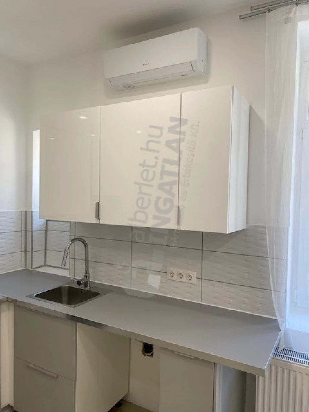 Kiadó téglalakás, Budapest X. kerület, Harmat utca