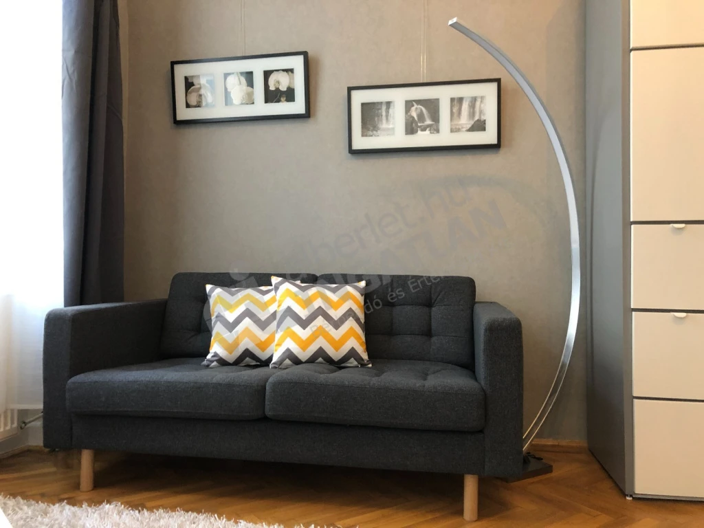 c3-2-name c2-19-name, Budapest VI. kerület, Szondi utca