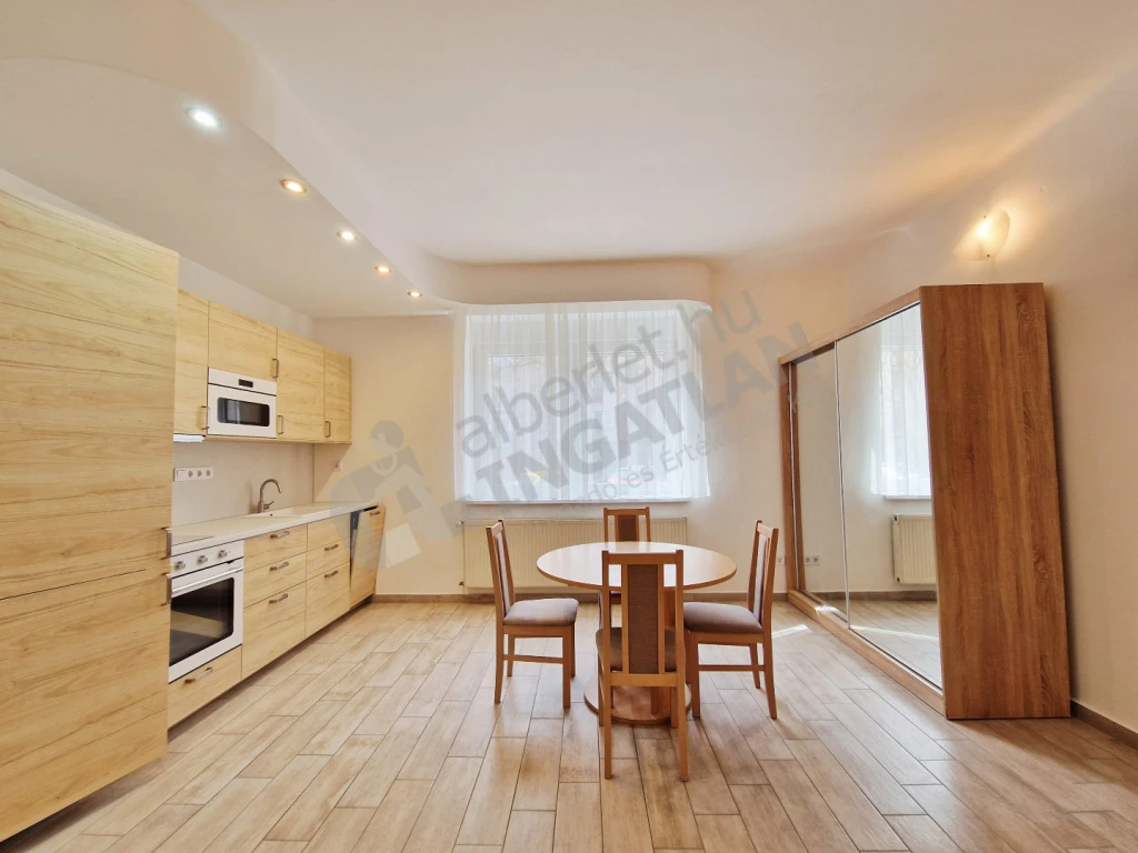 c3-2-name c2-19-name, Budapest XI. kerület, Somogyi út