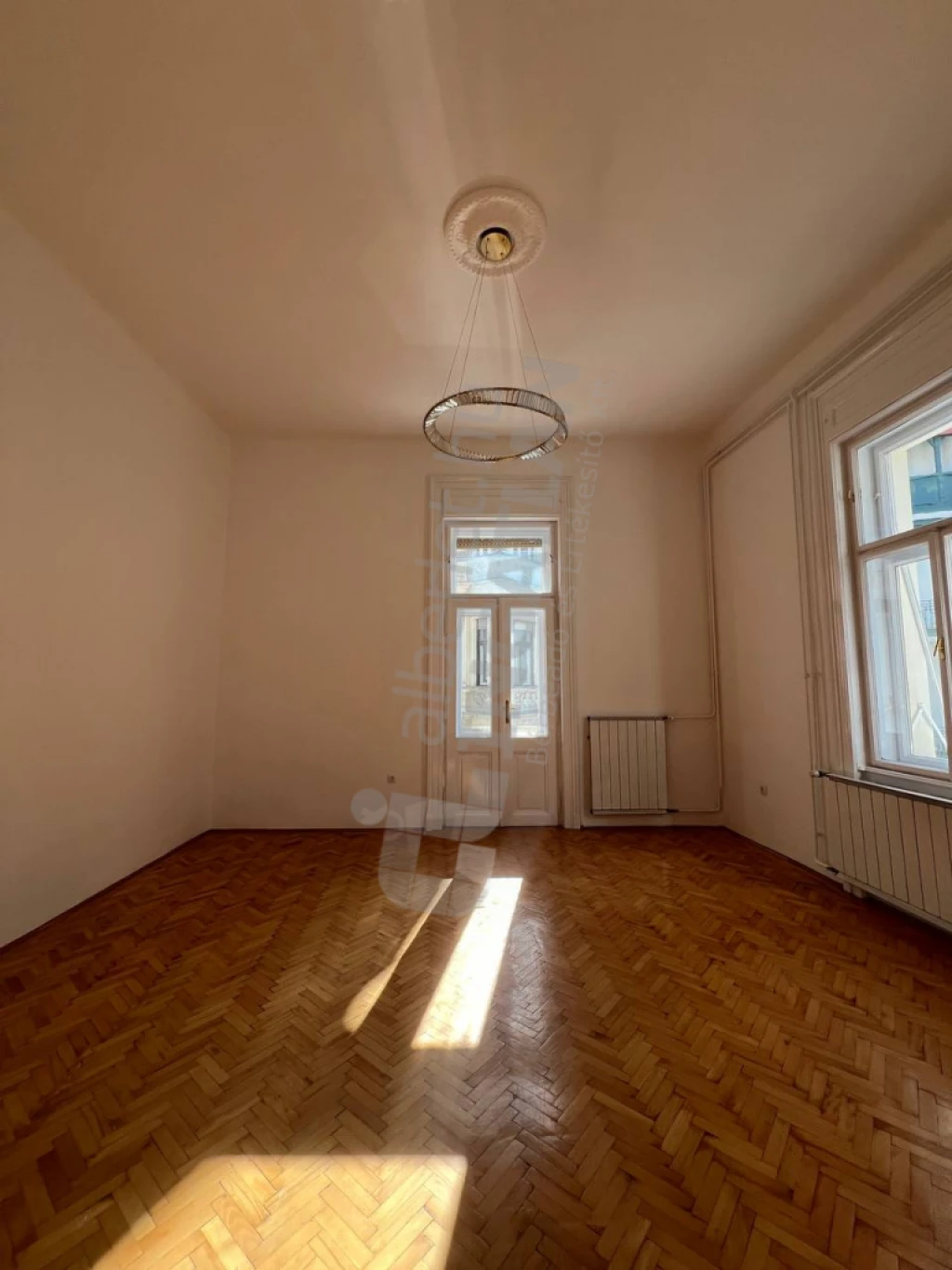 c3-2-name c2-19-name, Budapest VI. kerület, Hajós utca