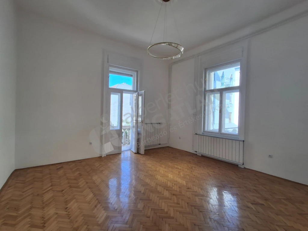 c3-2-name c2-19-name, Budapest VI. kerület, Hajós utca