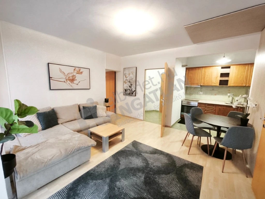 c3-2-name c2-19-name, Budapest VIII. kerület, Fecske utca