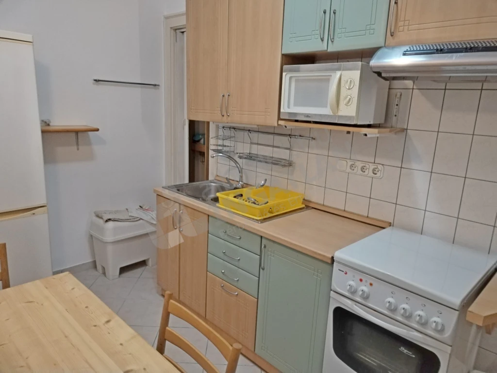 Kiadó téglalakás, Budapest I. kerület, Logodi utca