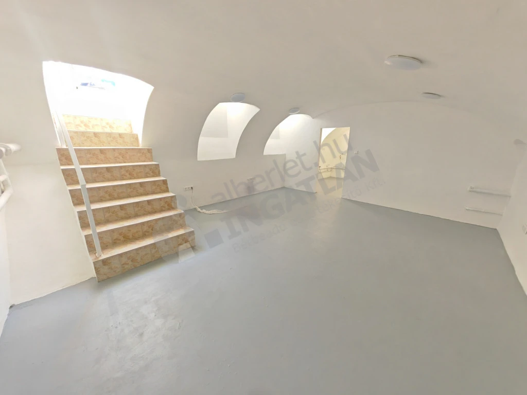 Eladó iroda, irodaház, Budapest VIII. kerület, Légszesz utca