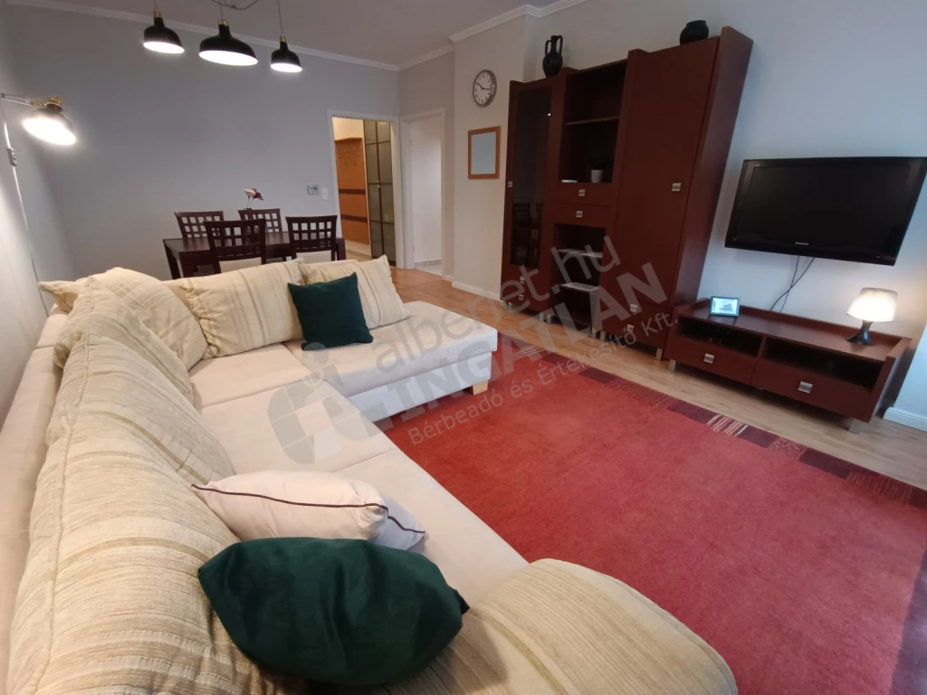 c3-2-name c2-19-name, Budapest VIII. kerület, Futó utca