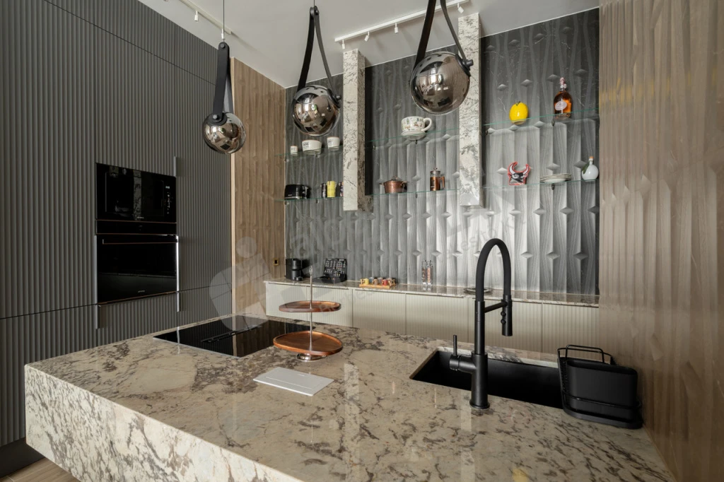 c3-2-name c2-19-name, Budapest V. kerület, Falk Miksa utca