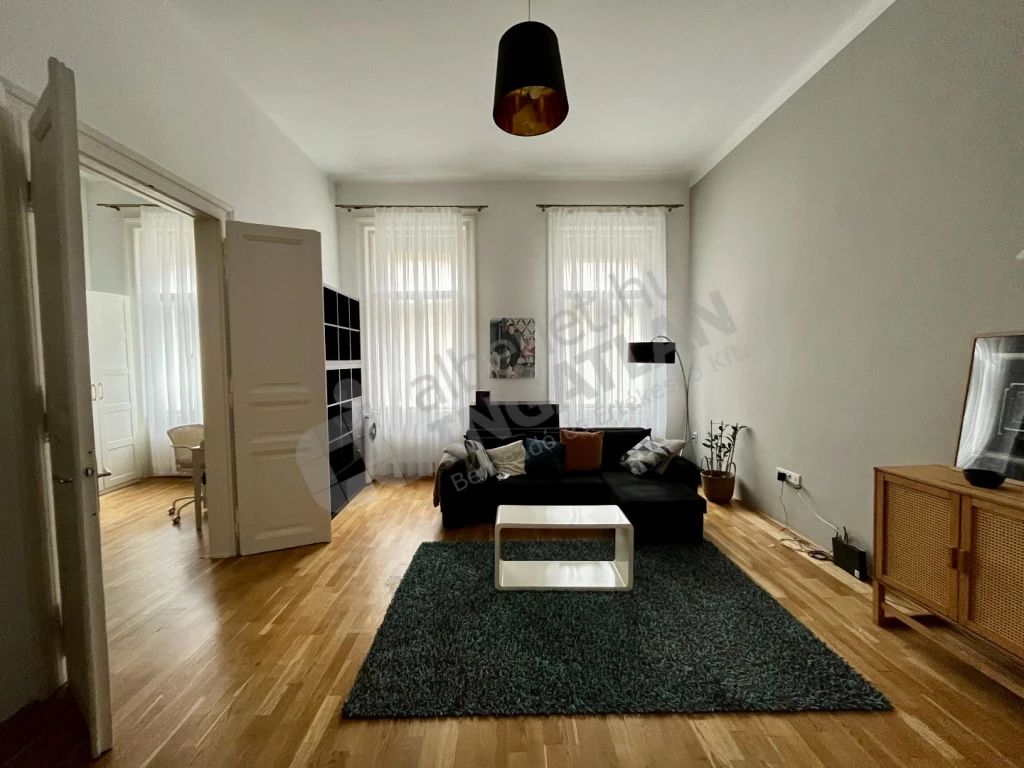 c3-2-name c2-19-name, Budapest VI. kerület, Szív utca