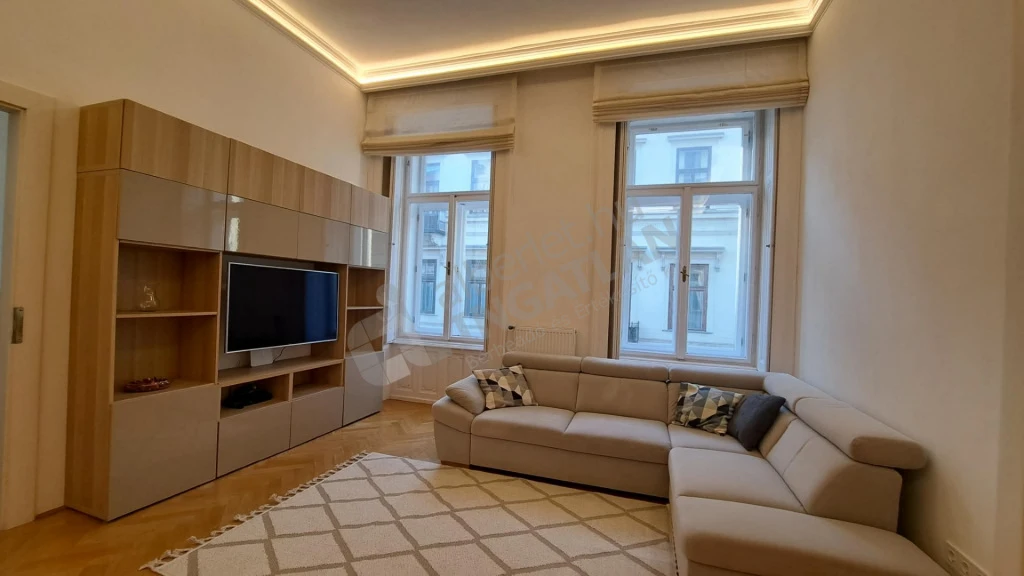 c3-2-name c2-19-name, Budapest V. kerület, Mérleg utca