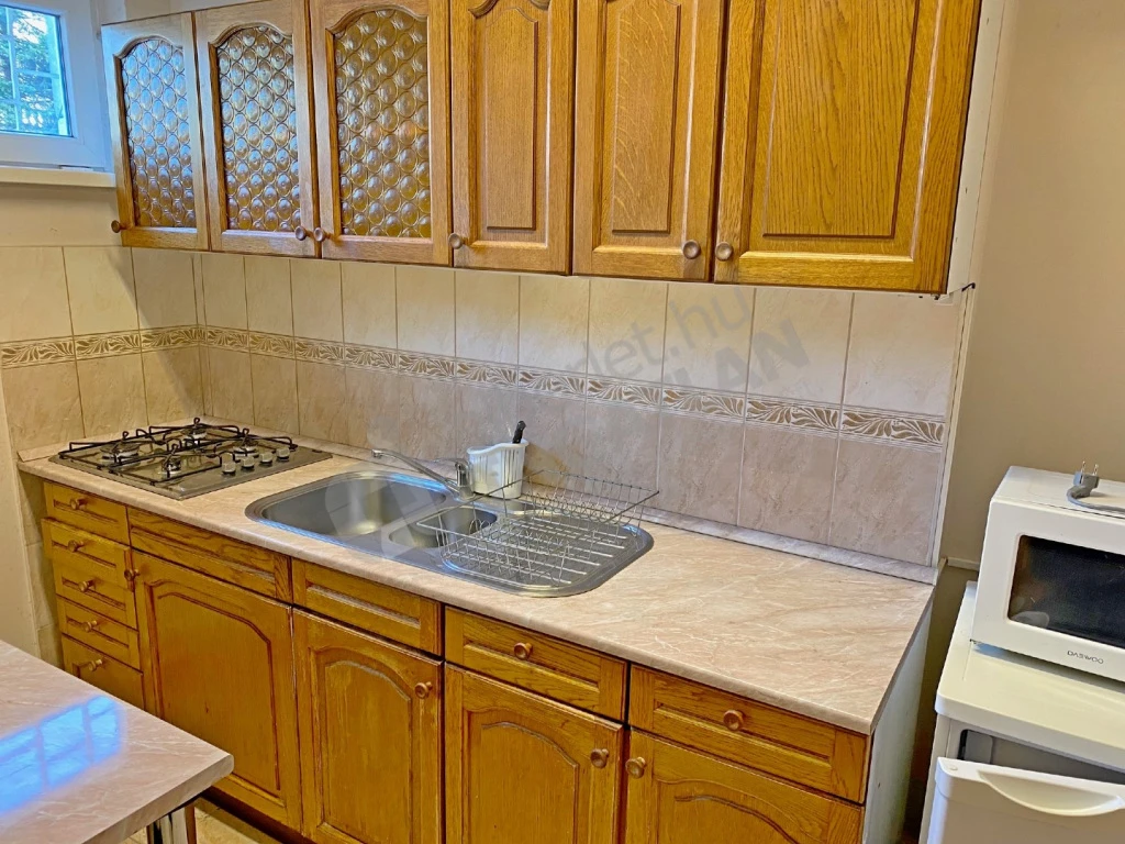 c3-2-name c2-19-name, Budapest XI. kerület, Sáfrány utca